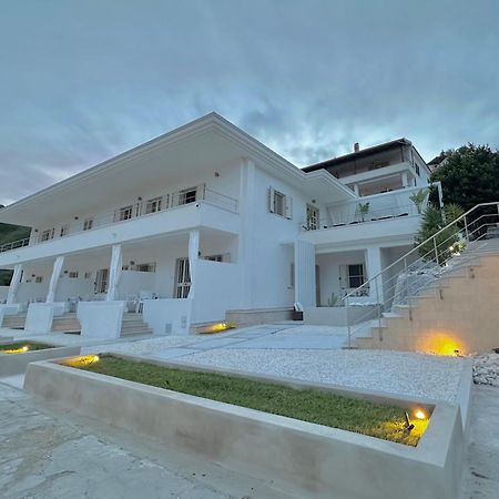 פסקיצ'י Petra Maris B&B מראה חיצוני תמונה